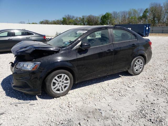CHEVROLET SONIC 2018 with VIN 1G1JB5SH0J4133858 - Photo from auction
