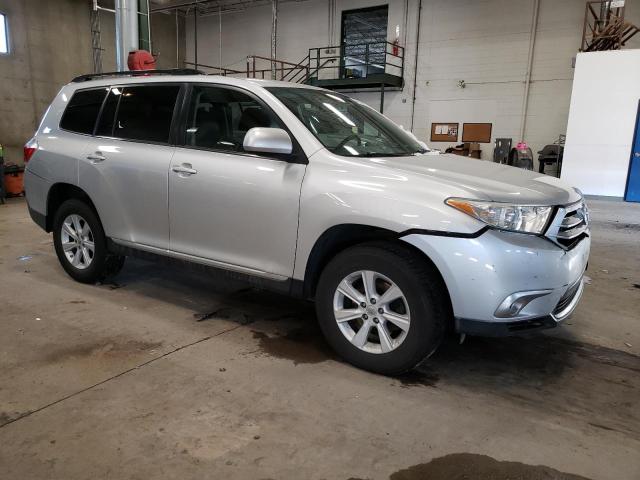 Photo 4 from auction – 2012 TOYOTA HIGHLANDER with VIN 5TDBK3EH2CS119298