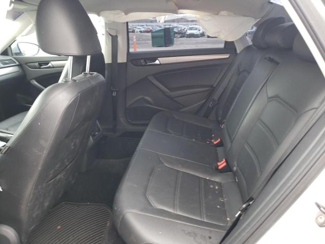 Photo 10 from auction – 2014 VOLKSWAGEN PASSAT SE with VIN 1VWBS7A3XEC120945