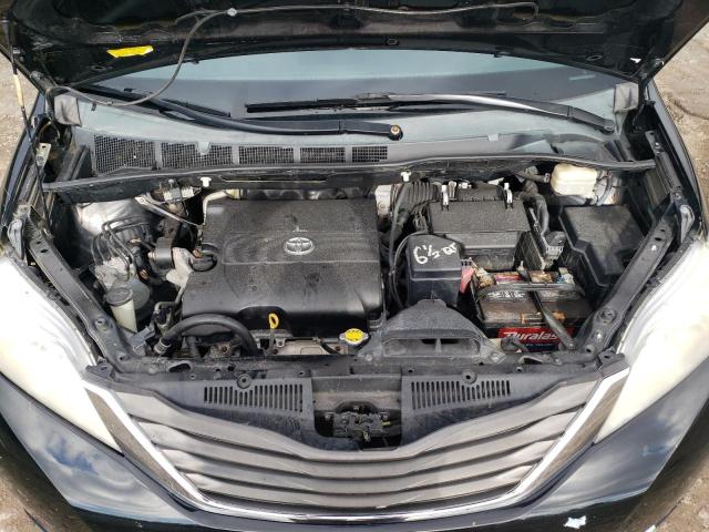 Photo 12 from auction – 2011 TOYOTA SIENNA XLE with VIN 5TDYK3DC3BS040303