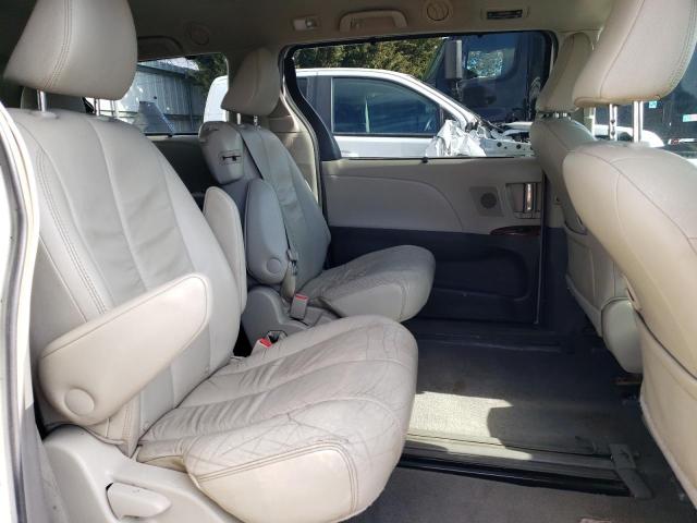 Photo 11 from auction – 2011 TOYOTA SIENNA XLE with VIN 5TDYK3DC5BS098283