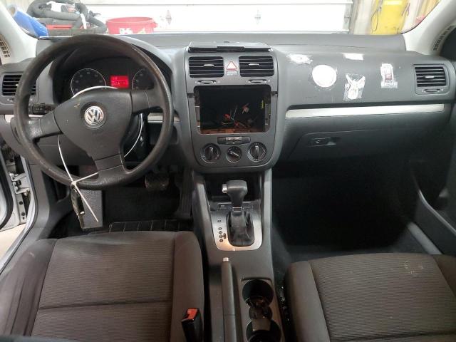 Photo 8 from auction – 2007 VOLKSWAGEN RABBIT with VIN WVWBR71K77W242332