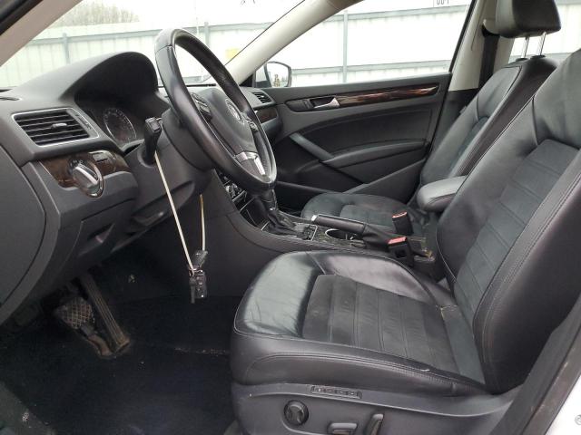 Photo 7 from auction – 2014 VOLKSWAGEN PASSAT SEL with VIN 1VWCM7A35EC059065