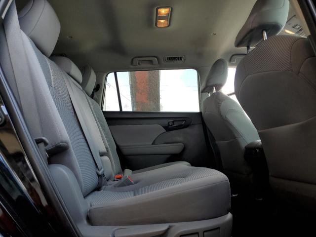 Photo 11 from auction – 2022 TOYOTA HIGHLANDER with VIN 5TDBZRBH5NS203511