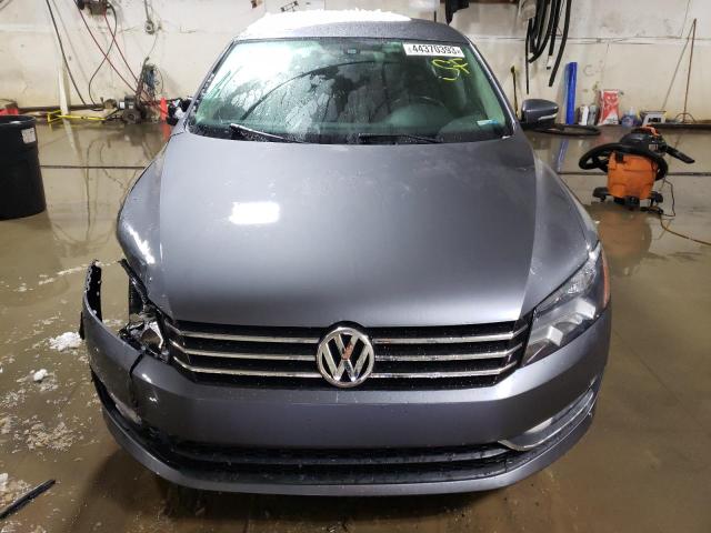 Photo 5 from auction – 2015 VOLKSWAGEN PASSAT S with VIN 1VWAS7A32FC120290