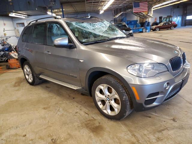 Photo 4 from auction – 2012 BMW X5 XDRIVE3 with VIN 5UXZV4C59CL761165