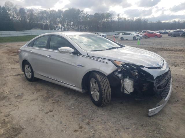 Zdjęcie 4 z aukcji – 2012 HYUNDAI SONATA HYB z VIN KMHEC4A49CA042229