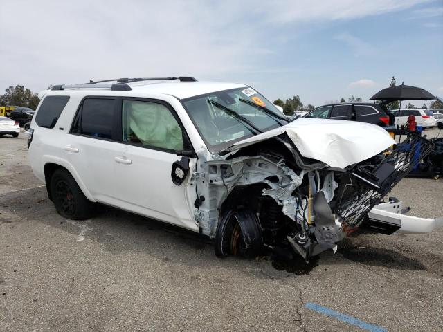 Photo 4 from auction – 2022 TOYOTA 4RUNNER SR with VIN JTEMU5JR1N6070977