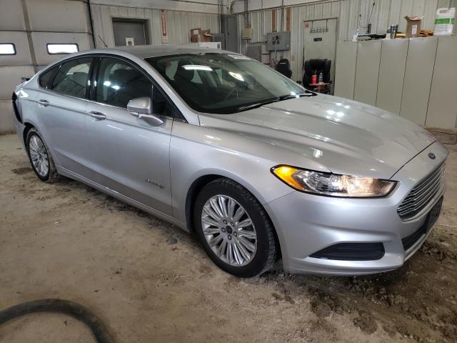 Photo 4 from auction – 2016 FORD FUSION SE with VIN 3FA6P0LU2GR332977
