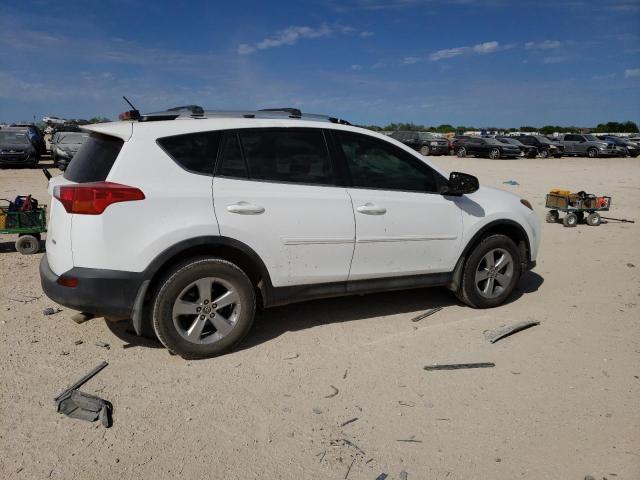 Photo 3 from auction – 2015 TOYOTA RAV4 XLE with VIN 2T3WFREV5FW143791