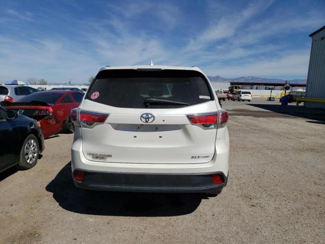 Photo 6 from auction – 2016 TOYOTA HIGHLANDER with VIN 5TDJKRFH5GS325525