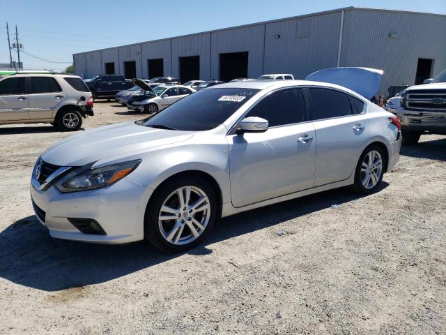 NISSAN ALTIMA 3.5 2017 with VIN 1N4BL3AP7HC188951 - Photo from auction