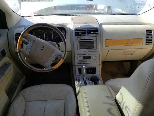 Photo 8 from auction – 2007 LINCOLN MKX with VIN 2LMDU68C27BJ32922
