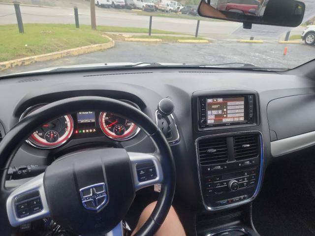 Photo 9 from auction – 2016 DODGE GRAND CARA with VIN 2C4RDGEG6GR329196