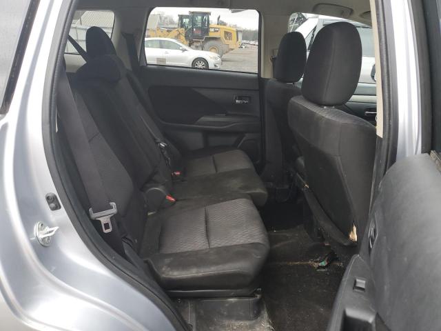 Photo 11 from auction – 2014 MITSUBISHI OUTLANDER with VIN JA4AZ3A33EZ008420