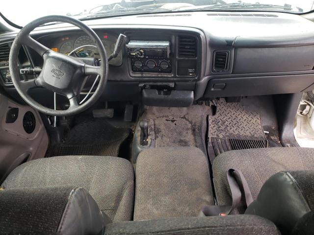 Photo 8 from auction – 2000 CHEVROLET SILVERADO with VIN 1GCGK29U6YE270312