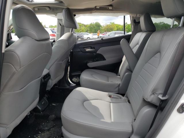 Photo 11 from auction – 2022 TOYOTA HIGHLANDER with VIN 5TDGZRAH6NS539689
