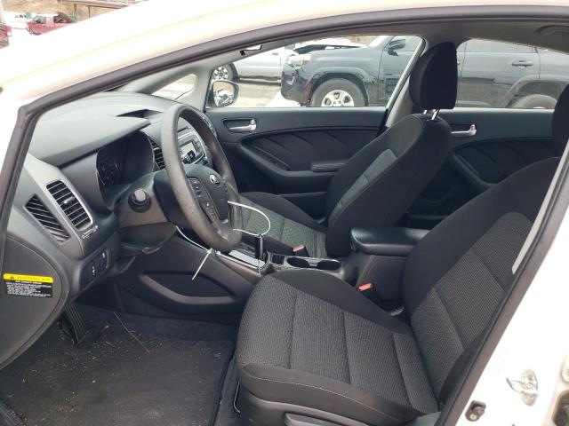 Photo 7 from auction – 2017 KIA FORTE LX with VIN 3KPFK4A7XHE026891