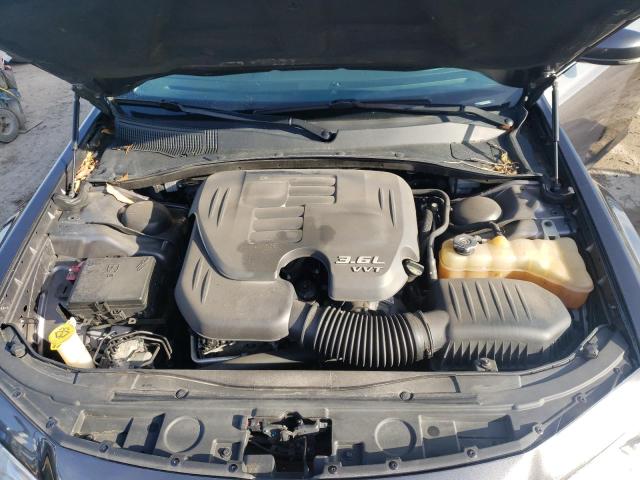 Photo 11 from auction – 2015 CHRYSLER 300 LIMITE with VIN 2C3CCAAG9FH832905