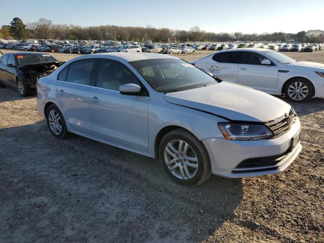 Photo 4 from auction – 2017 VOLKSWAGEN JETTA S with VIN 3VW2B7AJ1HM381124