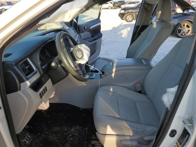 Photo 7 from auction – 2014 TOYOTA HIGHLANDER with VIN 5TDBKRFH3ES056023