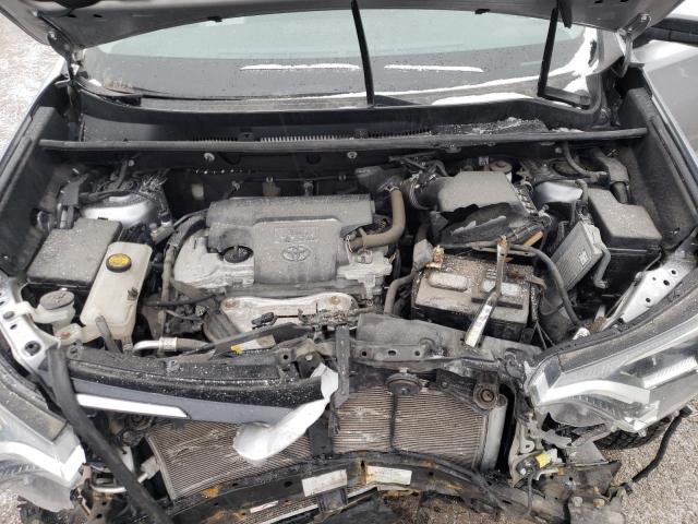 Photo 12 from auction – 2017 TOYOTA RAV4 LE with VIN 2T3BFREV4HW640140