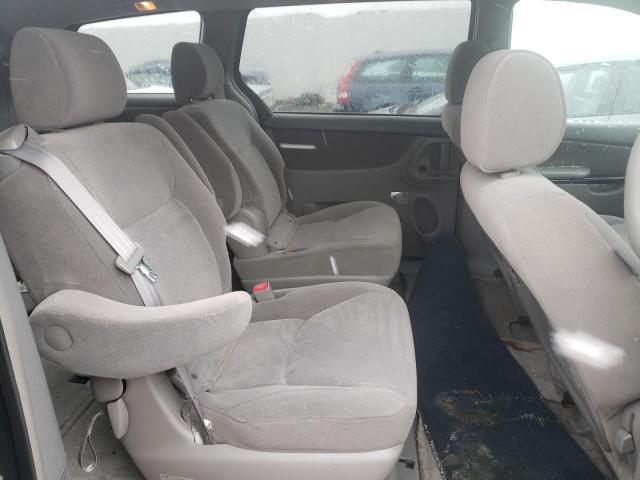 Photo 11 from auction – 2005 TOYOTA SIENNA LE with VIN 5TDBA23C65S043365