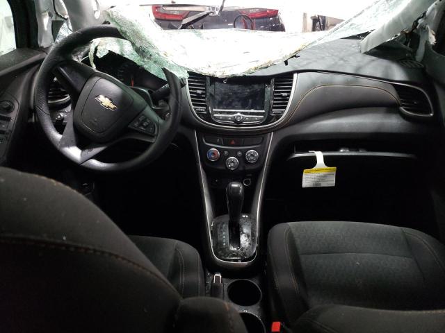 Photo 8 from auction – 2018 CHEVROLET TRAX LS with VIN 3GNCJNSB1JL398224