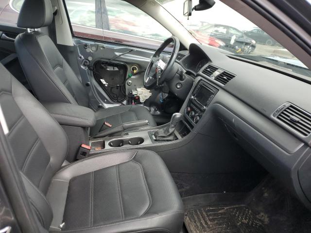 Photo 7 from auction – 2015 VOLKSWAGEN PASSAT SE with VIN 1VWBT7A33FC017641