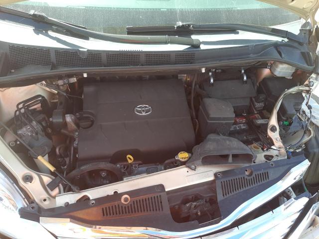 Photo 12 from auction – 2012 TOYOTA SIENNA LE with VIN 5TDKK3DC9CS188575