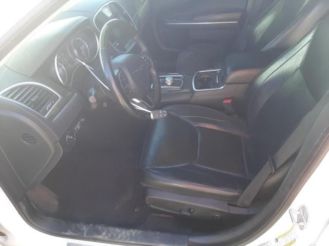 Photo 7 from auction – 2016 CHRYSLER 300C with VIN 2C3CCAEG8GH229987