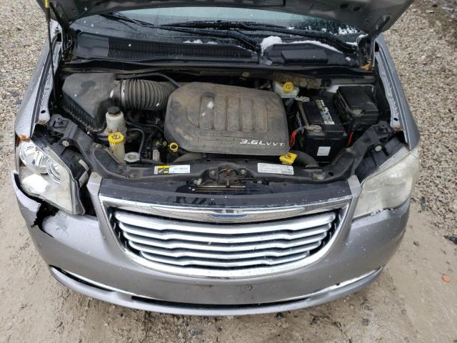 Photo 12 from auction – 2013 CHRYSLER TOWN & COU with VIN 2C4RC1BG8DR696701