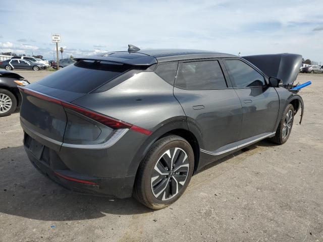 Foto 3 de la subasta – 2022 KIA EV6 LIGHT con VIN KNDC34LAXN5039740