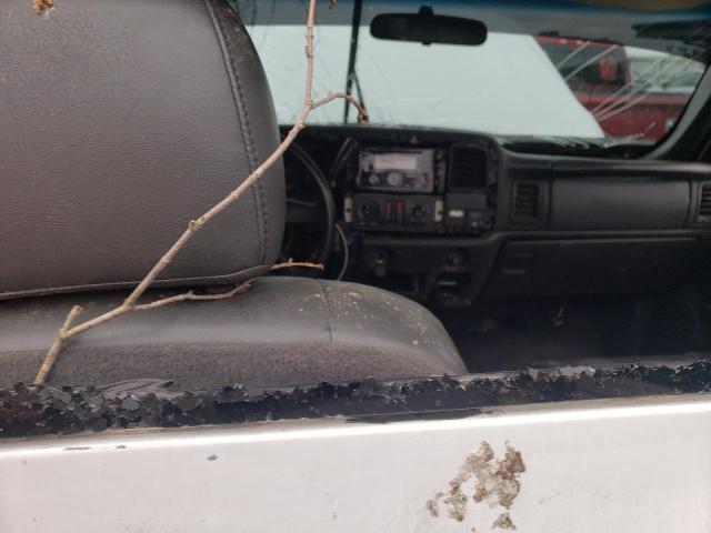 Photo 8 from auction – 2005 GMC SIERRA C25 with VIN 1GTHC24275E199172