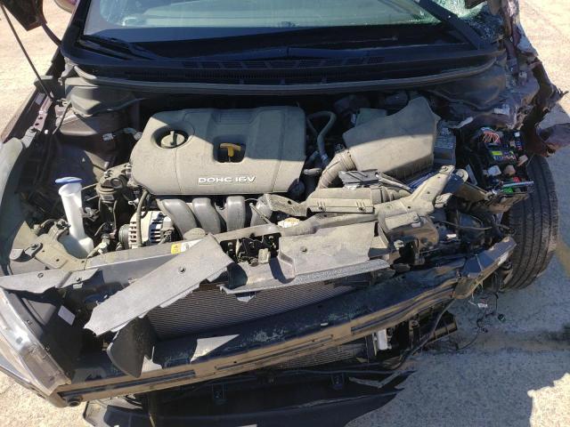 Photo 11 from auction – 2018 KIA FORTE LX with VIN 3KPFL4A75JE176877