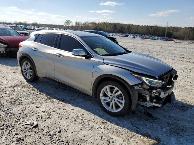 Photo 4 from auction – 2018 INFINITI QX30 BASE with VIN SJKCH5CP0JA060493