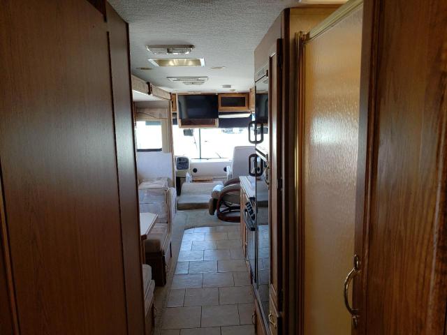 Photo 5 from auction – 2003 ALLG MOTORHOME with VIN 5B4MP67G633358036