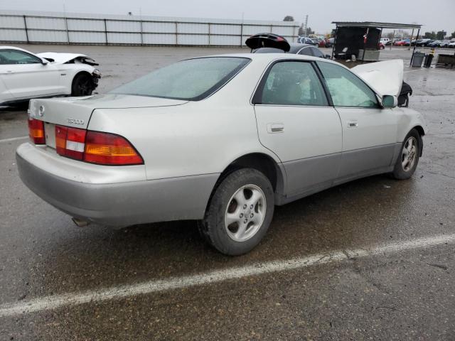 Photo 3 from auction – 1999 LEXUS ES 300 with VIN JT8BF28G2X0207339