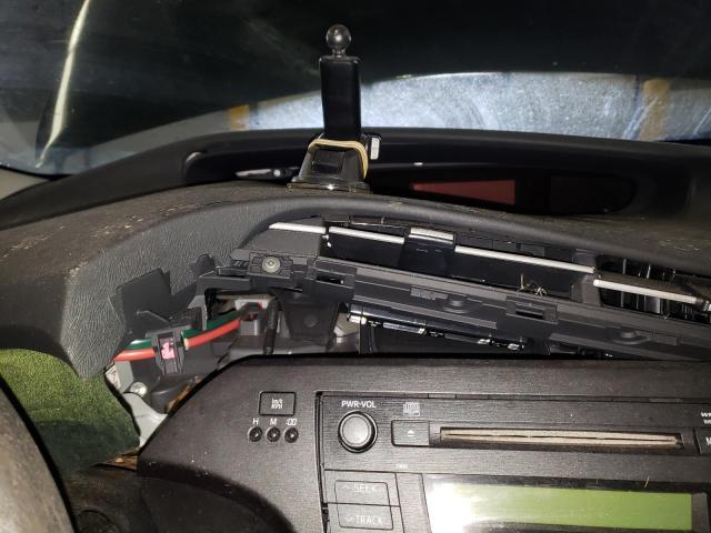 Photo 9 from auction – 2010 TOYOTA PRIUS with VIN JTDKN3DU8A0142591