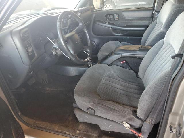 Photo 7 from auction – 2002 CHEVROLET BLAZER with VIN 1GNDT13W02K221157