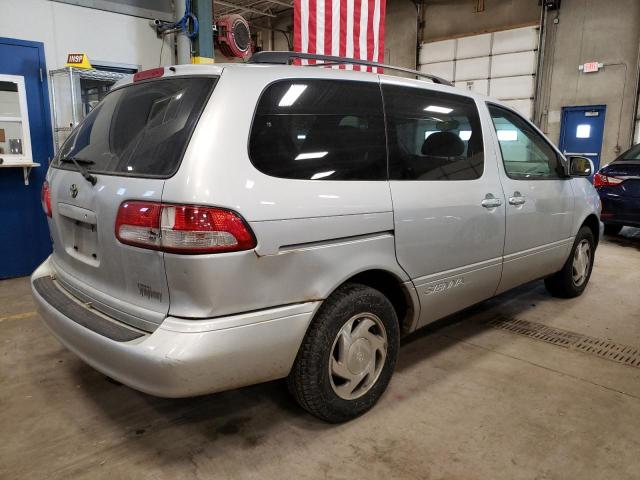 Photo 3 from auction – 2002 TOYOTA SIENNA LE with VIN 4T3ZF13C82U499355