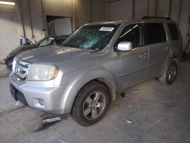 HONDA PILOT EXL 2011 with VIN 5FNYF3H57BB003937 - Photo from auction