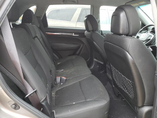 Photo 11 from auction – 2015 KIA SORENTO LX with VIN 5XYKT3A60FG547678