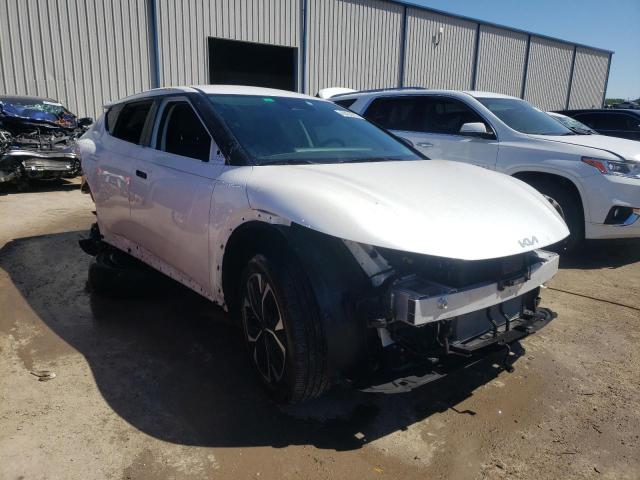 Photo 4 from auction – 2022 KIA EV6 LIGHT with VIN KNDC3DLC5N5029084
