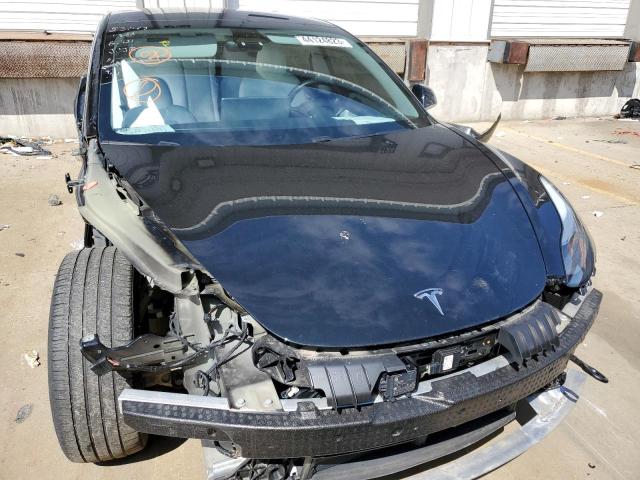 Photo 5 from auction – 2018 TESLA MODEL 3 with VIN 5YJ3E1EB8JF112868
