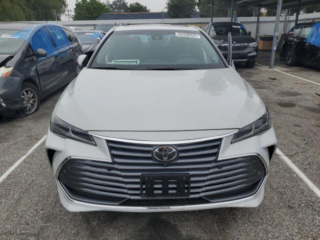 Photo 5 from auction – 2022 TOYOTA AVALON LIM with VIN 4T1DZ1FB7NU080253