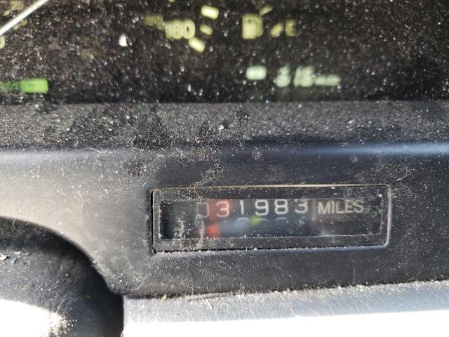 Photo 9 from auction – 1990 LEXUS LS 400 with VIN JT8UF11E7L0000967