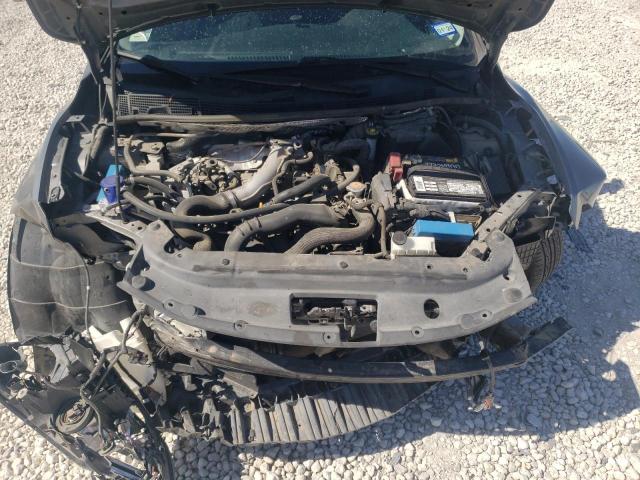 Photo 11 from auction – 2017 NISSAN SENTRA SR with VIN 3N1CB7APXHY338280