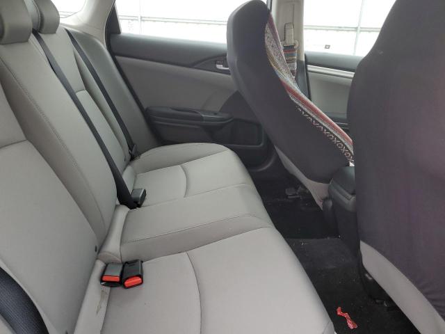 Photo 10 from auction – 2018 HONDA CIVIC LX with VIN 19XFC2F59JE006677