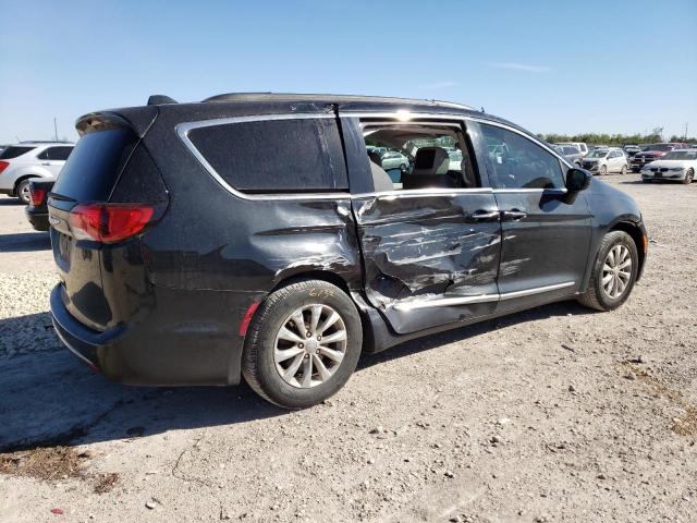 Photo 3 from auction – 2017 CHRYSLER PACIFICA T with VIN 2C4RC1BG1HR517629